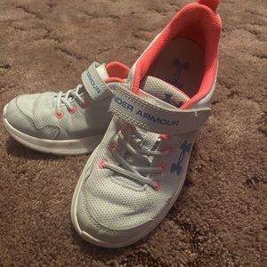 Girls under armour sneakers